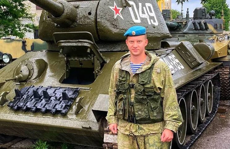 Кирилл Спиридонов получил серьезное ранение на поле боя, но выжил и даже помогал выносить своих раненых товарищей из под обстрела