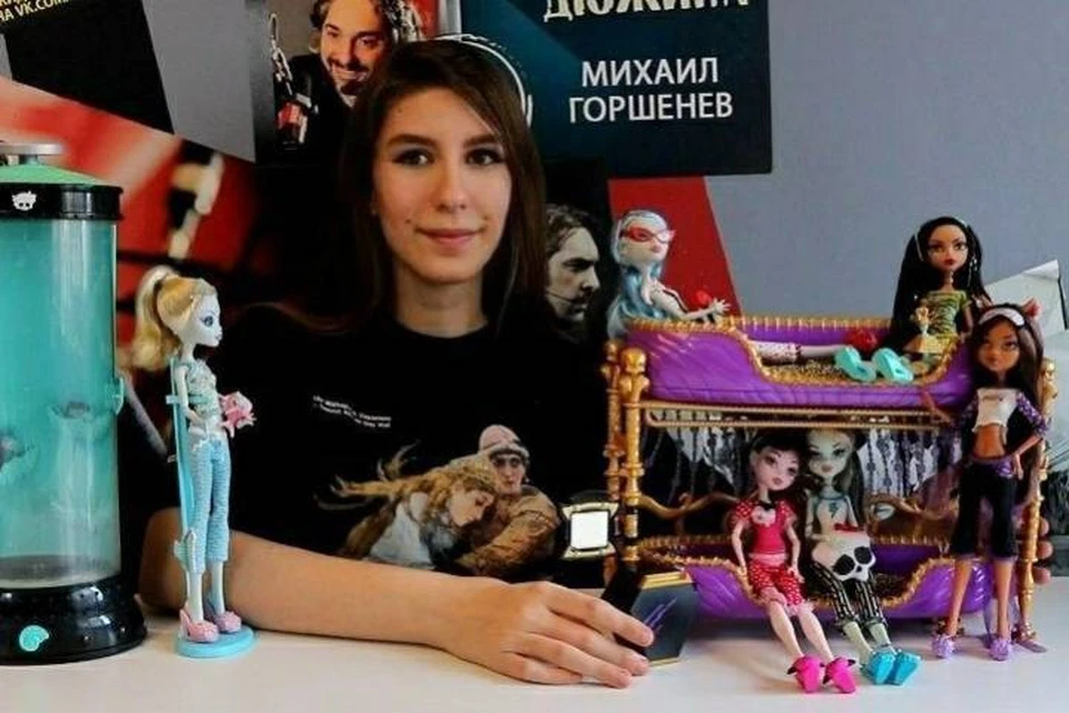 Наталья собрала в своей коллекции сто кукол. Фото: предоставлено героиней публикации