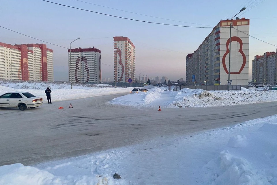 ДТП произошло около 7 утра. Фото: ГИБДД Новосибирска.