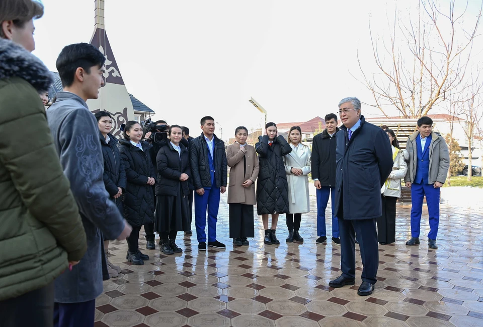 Касым-Жомарт Токаев находится с рабочим визитом на юге Казахстана.