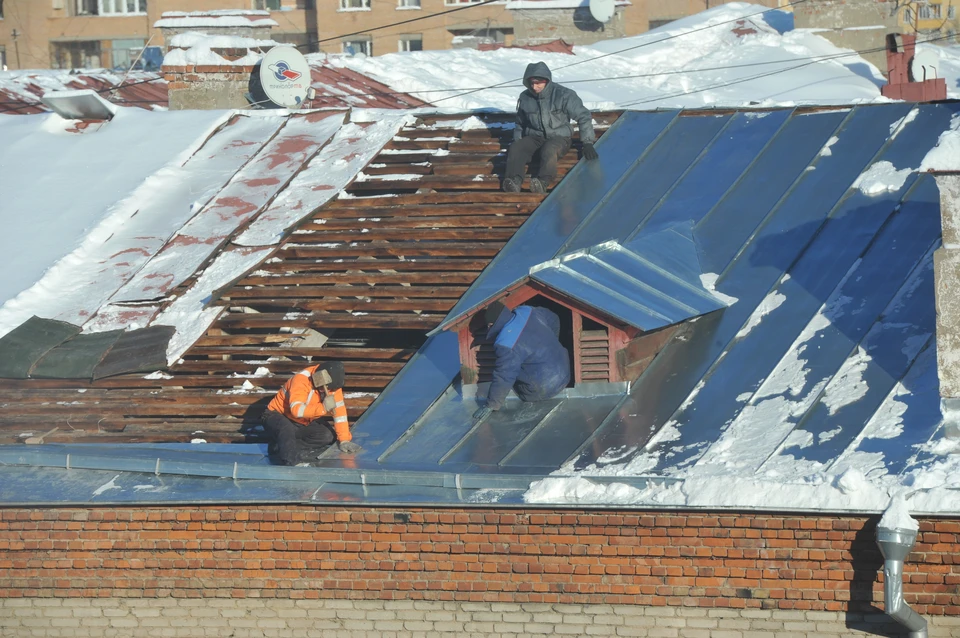 Суды трех инстанций подтвердили нарушение со стороны администрации Ульяновска при заключении контракта на ремонт крыши