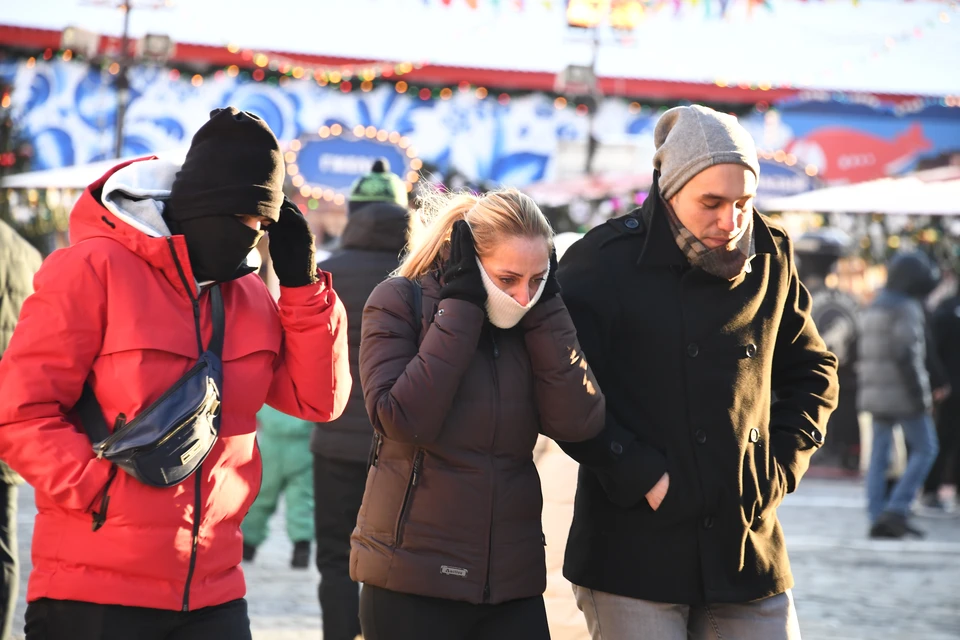 До весны еще далеко, лучше не ходить без шапки.