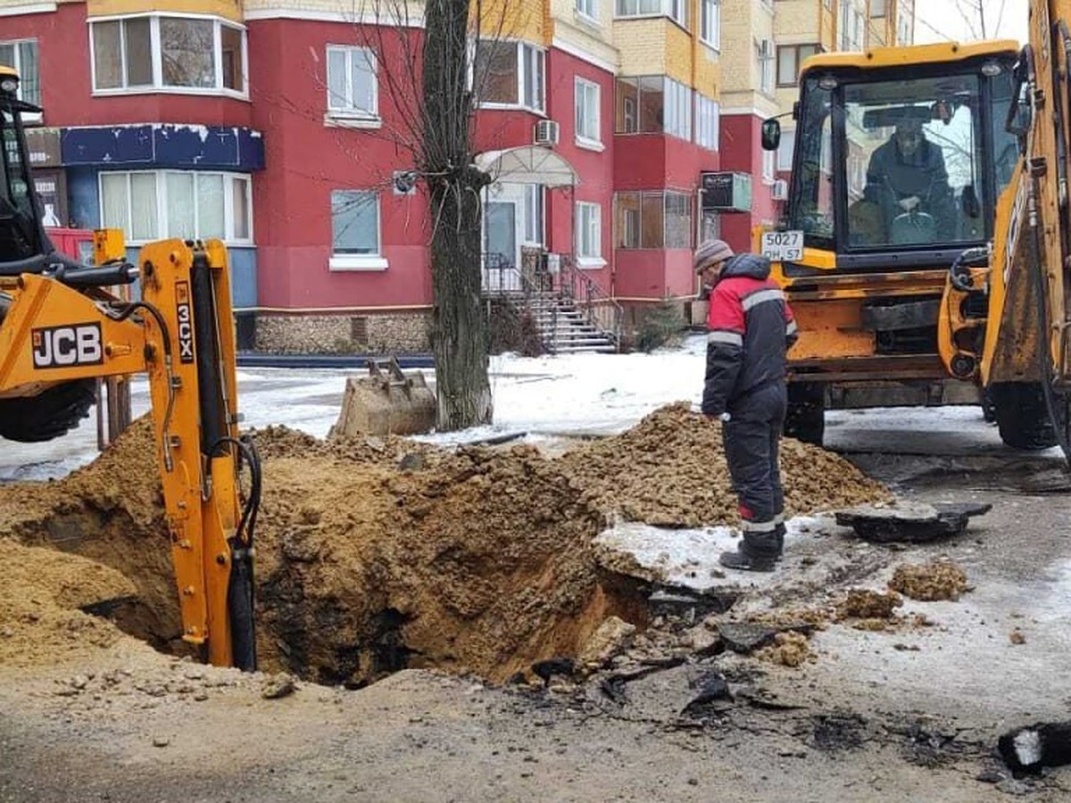 В Орле из-за аварии Заводской район остался без воды - KP.RU