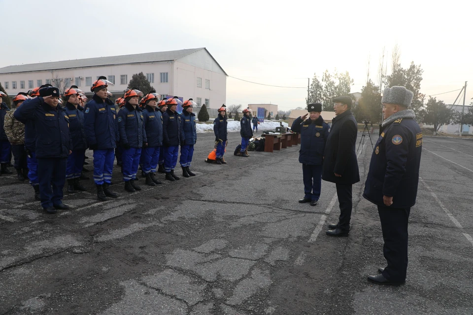 Власти Кыргызстана открыли и единый счет для сбора средств турецкому народу.