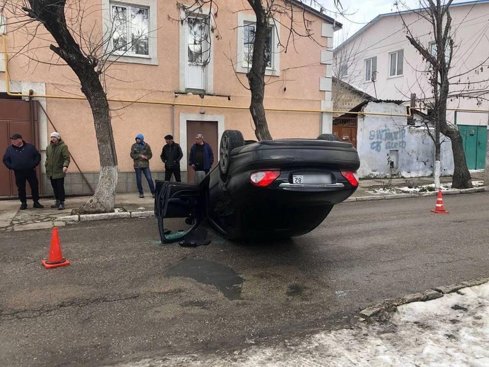 Авария произошла на относительно узкой дороге. Фото: пресс-служба Госавтоинспекции Крыма