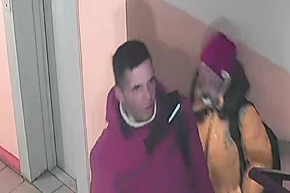 В Иркутске ищут мужчину и женщину, укравших деньги из дома на улице Пискунова