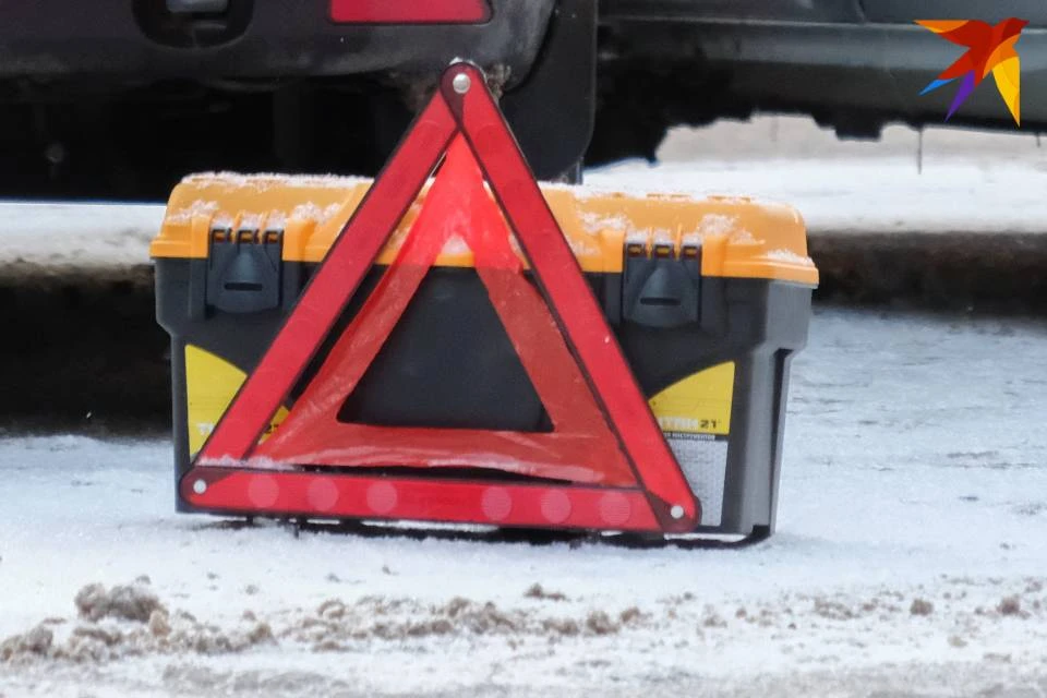 Автоподъезд к Апатитам закрыт из-за ДТП.