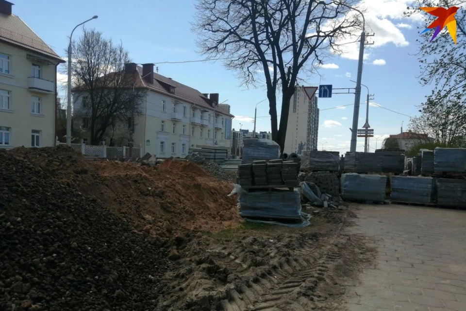 Аварии часто вызывают вал звонков в службу 115. Скоро на помощь операторам придет и робот. Фото: архив "КП".