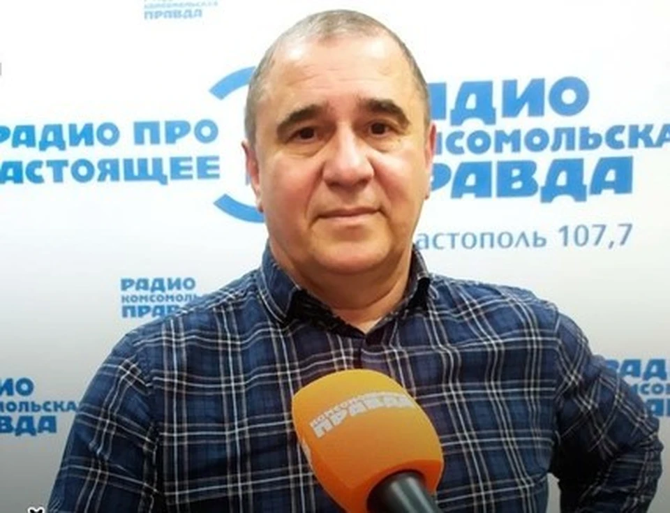 Сергей Махов