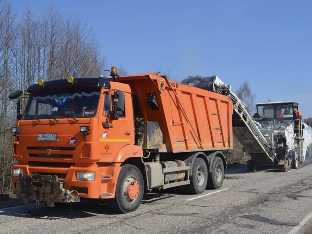 В Смоленской области по нацпроекту приведут в порядок 37 дорог - KP.RU