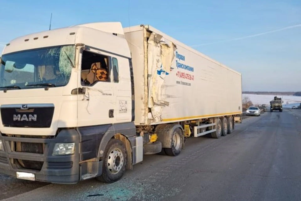 MAN врезался в Sitrak. Фото: отдел пропаганды ГИБДД по Ростовской области.