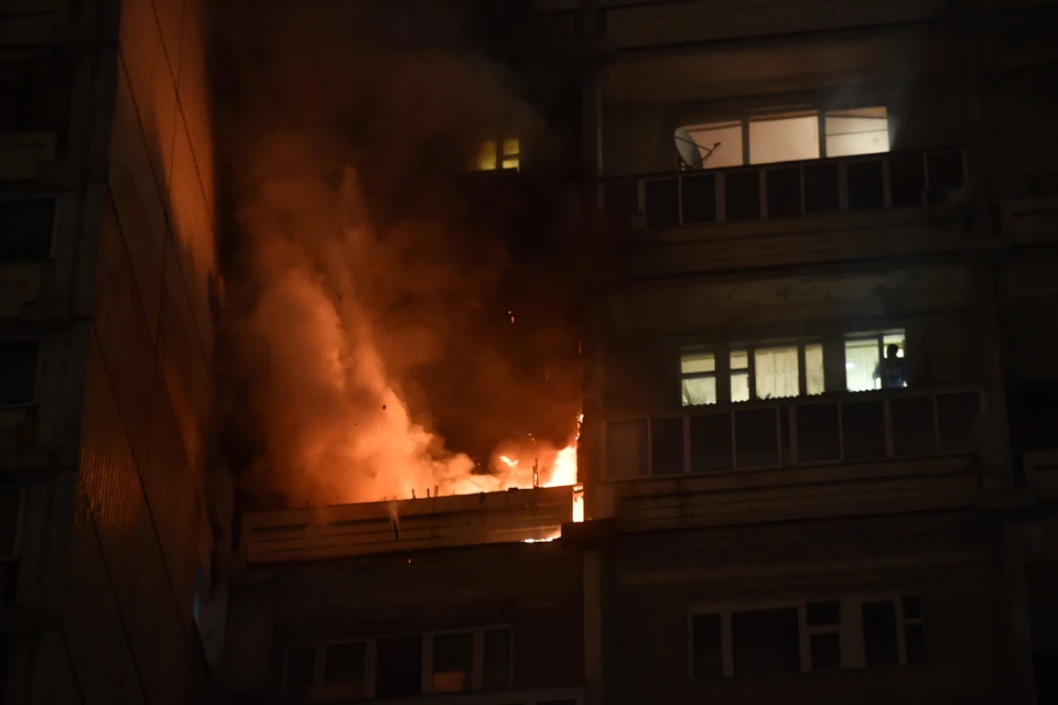 Пожар произошел в квартире на восьмом этаже. Фото: архив КП