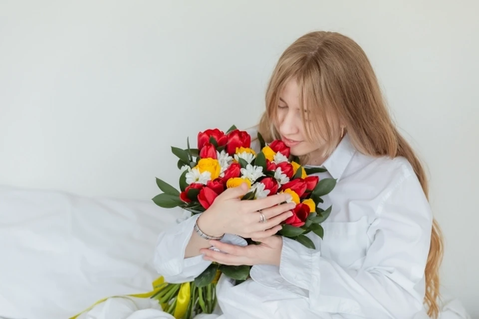 В 2023 году татарстанцы на подарки к Международному женскому дню готовы потратить 4,5 тысячи рублей, а на покупку цветов - 2,5 тысячи рублей.