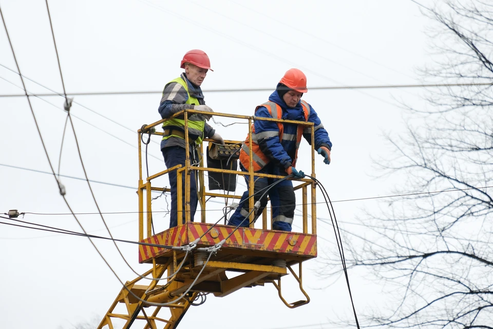 Из-за работ на электрооборудовании в четверг в Волгограде обесточат 6 районов