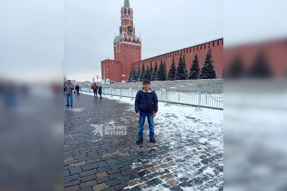Дояр-миллионер Гаврил Терентьев на Красной площади в Москве. Фото: KP.RU