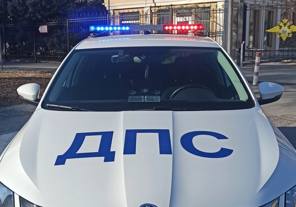 Полиция задержала водителя. Фото: ГУ МВД России по Волгоградской области.