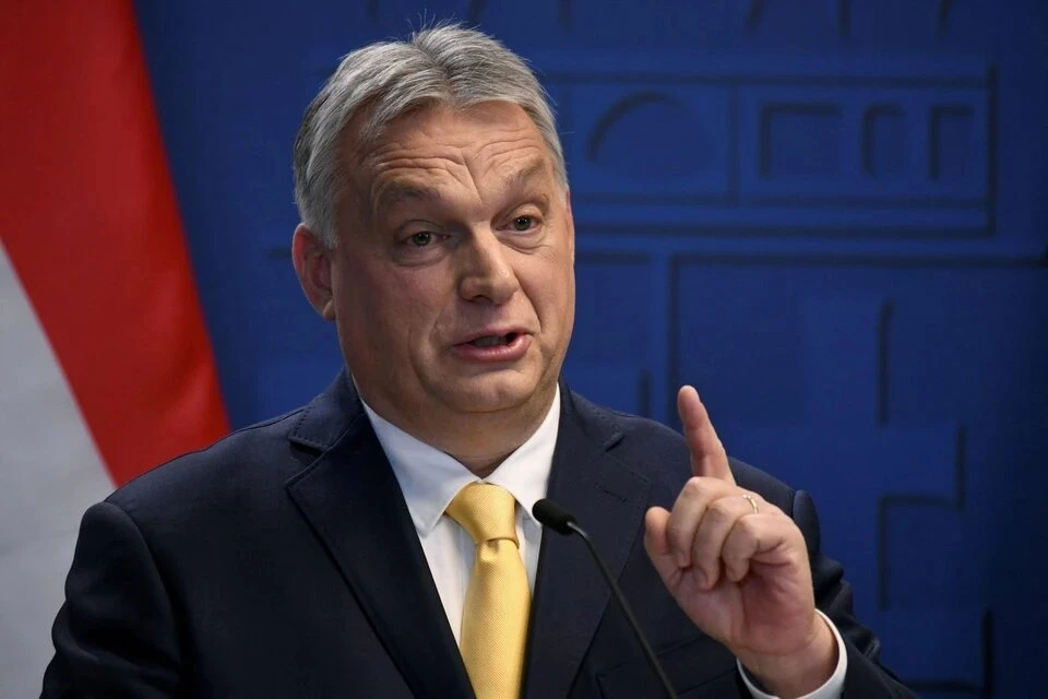 Министр обороны Венгрии: Европе придется послать Украине войска из-за потерь ВСУ
