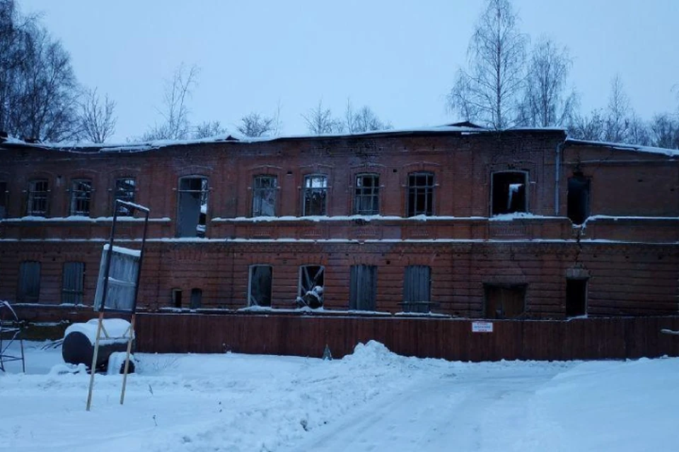 В аварийное здание доступ никак не ограничен. Фото: прокуратура Кировской области
