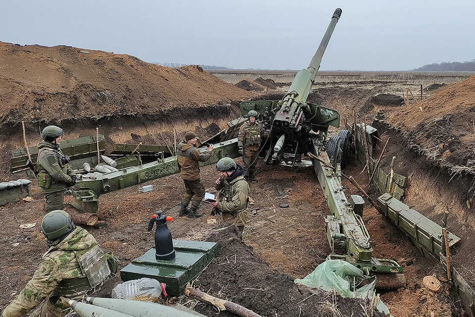 Артиллеристы ДНР из подразделения "Каскад" участвуют в тяжелых боях за Угледар.