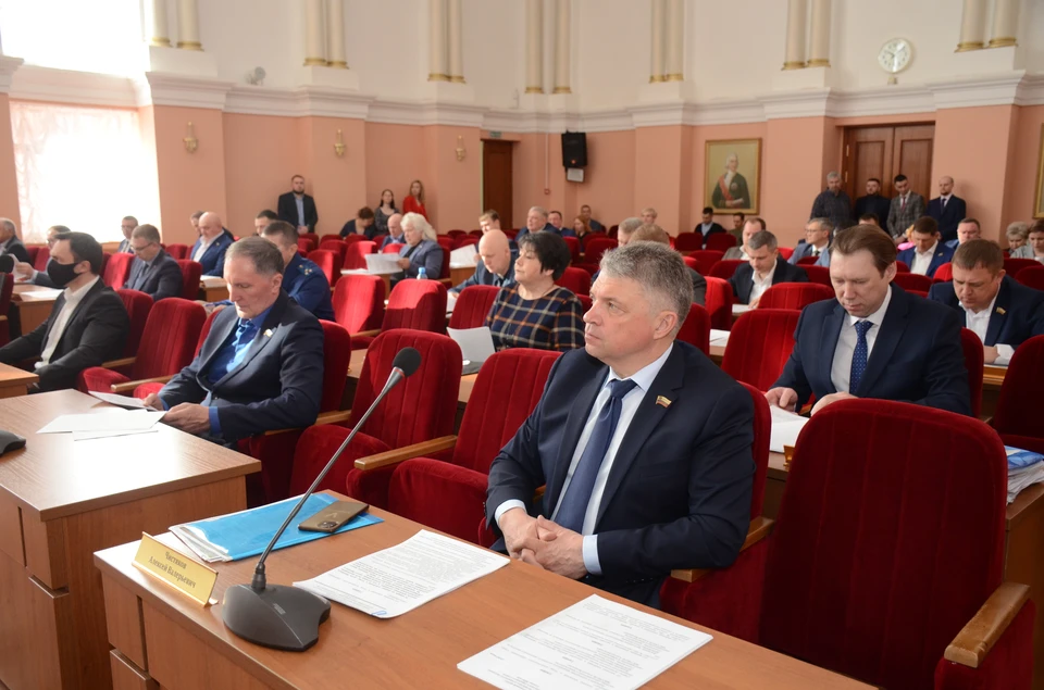 Было поддержано решение о расширении перечня лиц, которым полагаются меры соцподдержки. Фото: Оренбургский горсовет
