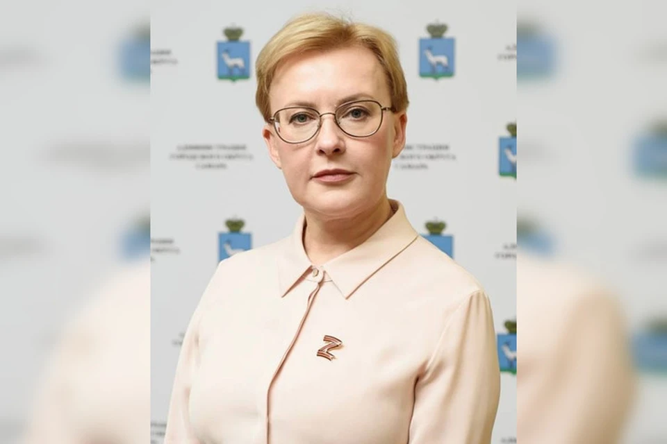 Елена Лапушкина поздравила деятелей культуры с профессиональным праздником