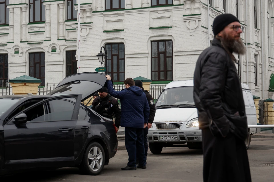 Минкультуры Украины уведомило монахов Киево-Печерской лавры об одностороннем разрыве договора аренды.