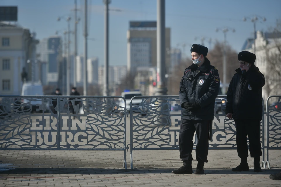 Полиция задержала 32 человека