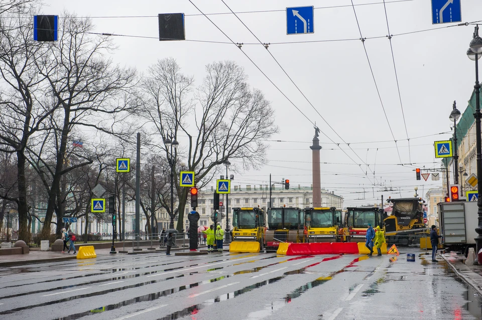 Движение транспорта ограничат в трех районах Петербурга с 1 апреля.