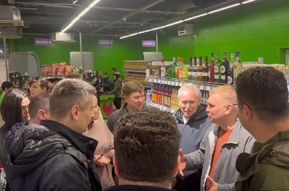Представители российских ритейлеров приехали осмотреть места, помещения и земельные участки, где они смогли бы разместиться. Фото: ТГ/Мингазов