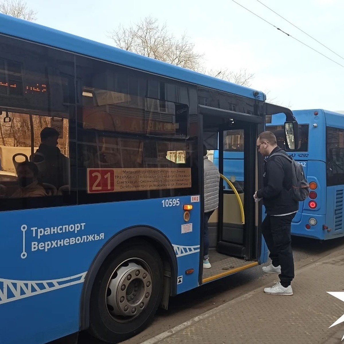 На Вербное Воскресенье и Пасху до кладбищ в Твери и области пустят  дополнительные автобусы - KP.RU