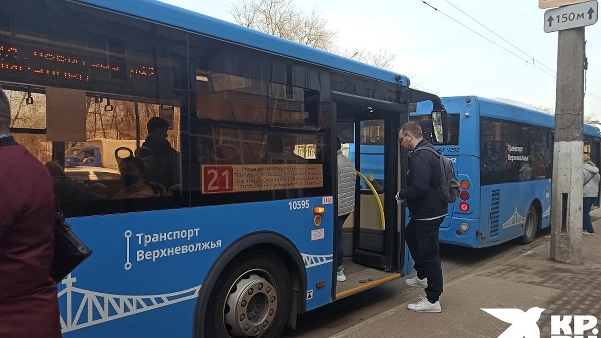 На Вербное Воскресенье и Пасху до кладбищ в Твери и области пустят  дополнительные автобусы - KP.RU