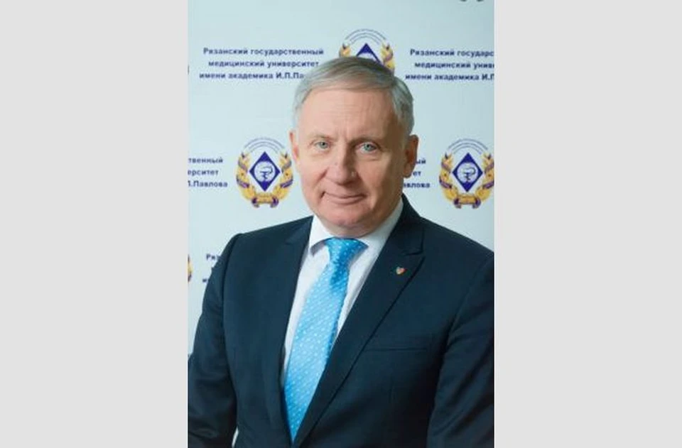 Сергей Степанович Якушин.