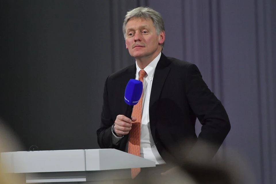 Песков назвал единение вокруг Путина главным в настроениях россиян