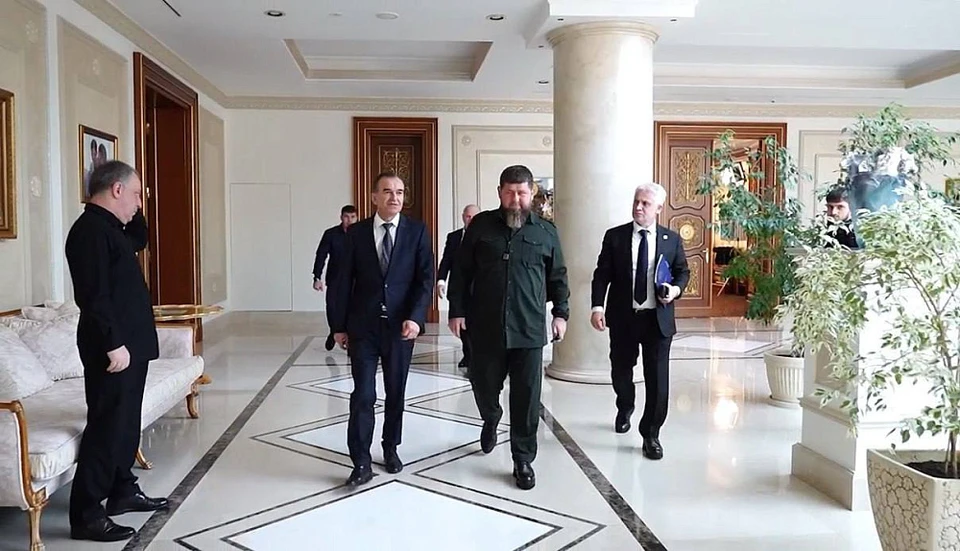 Губернатор Кубани Вениамин Кондратьев встретился с главой Чеченской Республики Рамзаном Кадыровым. Фото: пресс-службы администрации Краснодарского края.