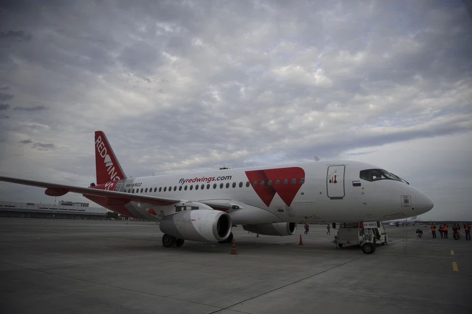 В мае состоится первый полет самолета Sukhoi Superjet New с ульяновским оборудование в кабине пилотов