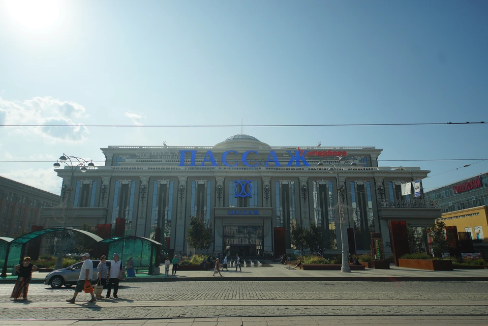 В «Пассаже» запланировано 15 точек, мягкая посадка и небольшая сцена