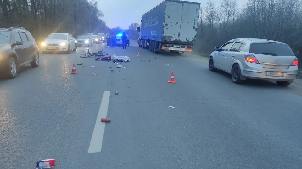 Женщина скончалась на месте ДТП. Фото: 1 отдел УГИБДД МВД по Удмуртии