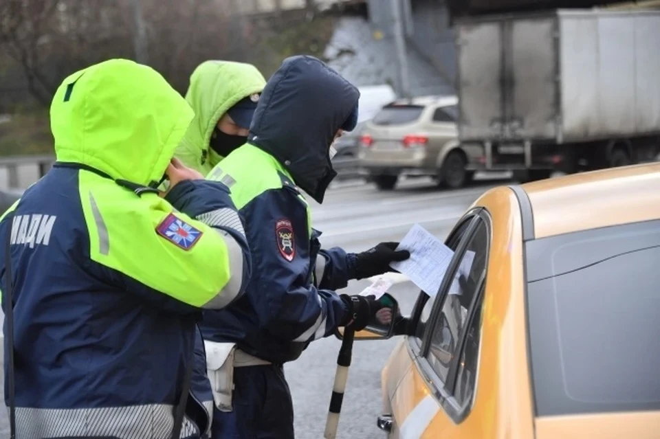 В Керчи сотрудники Госавтоинспекции проводят оперативно-профилактическое мероприятие, направленное на поиск и выявление нетрезвых водителей