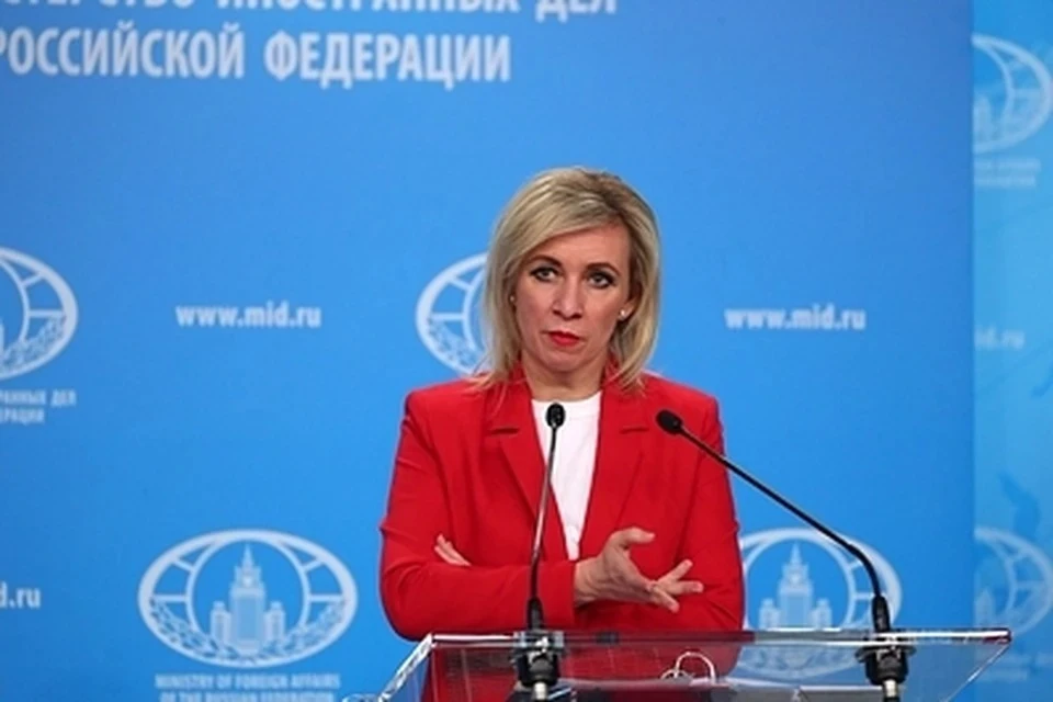Захарова назвала вандализмом атаку на консульство России в финском Мариехамне