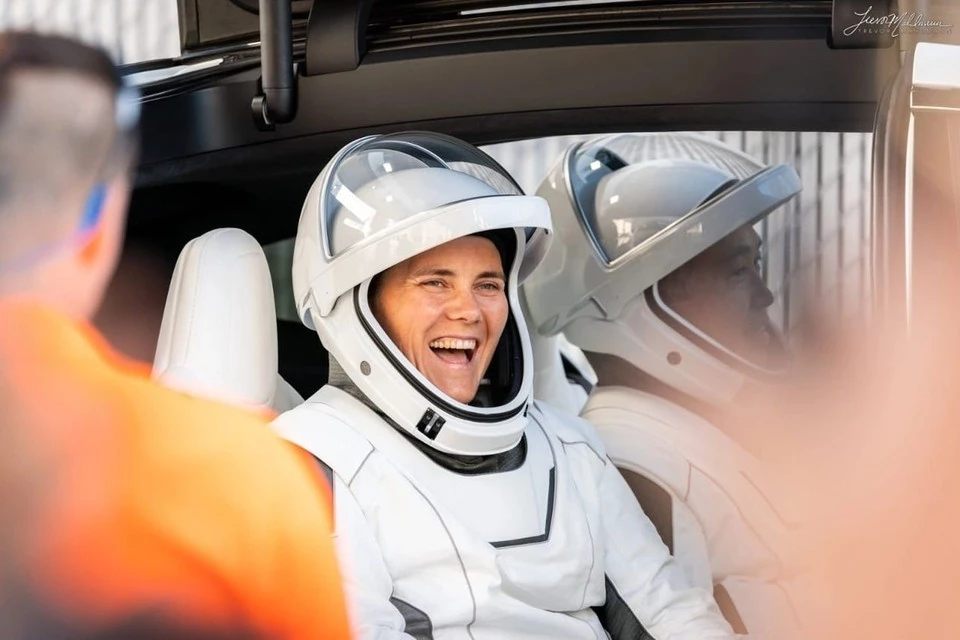 В Новосибирск приедет космонавт Анна Кикина. Фото: https://vk.com/spacex.