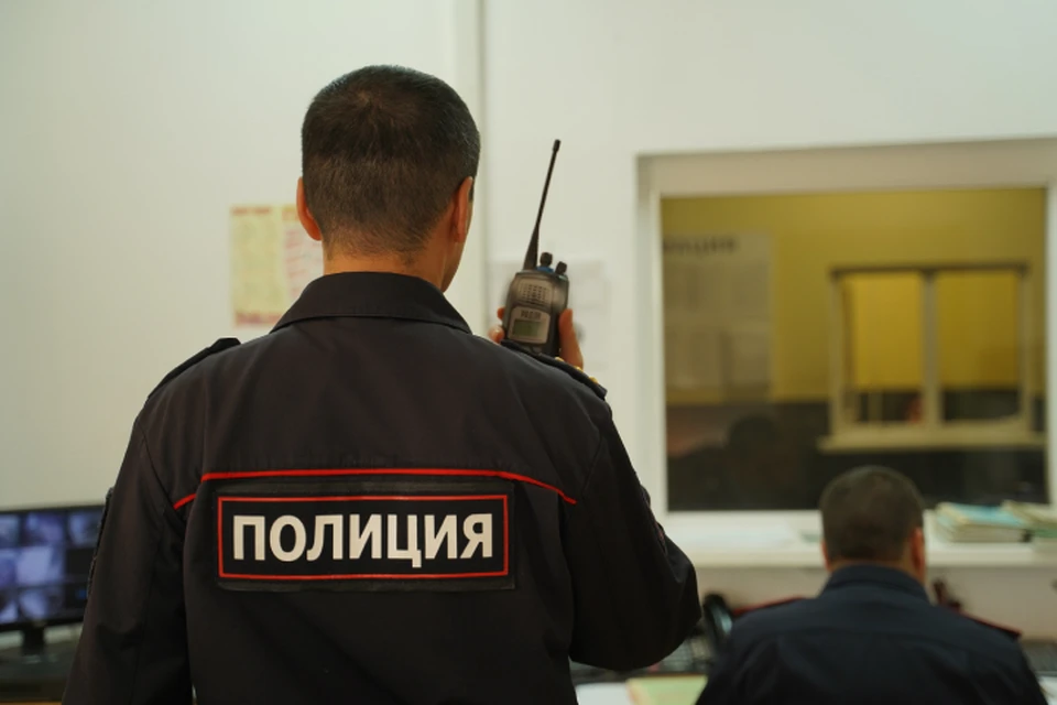 Одна из самых дефицитных профессий на рынке труда в Кировской области - полицейский.