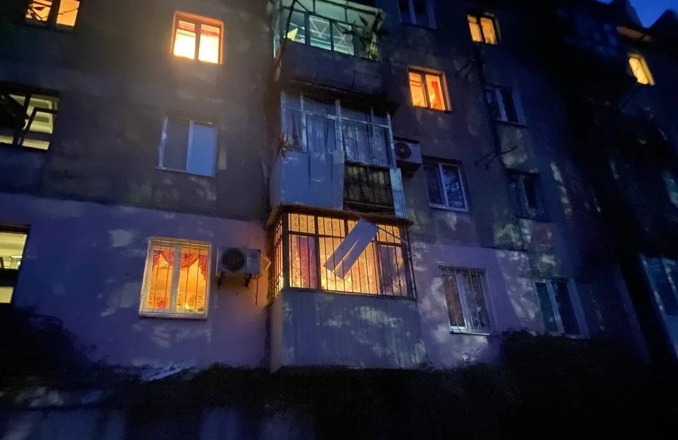 В результате обстрела Горловки повреждены жилые дома в Центрально-Городском районе. Фото: Приходько/ТГ