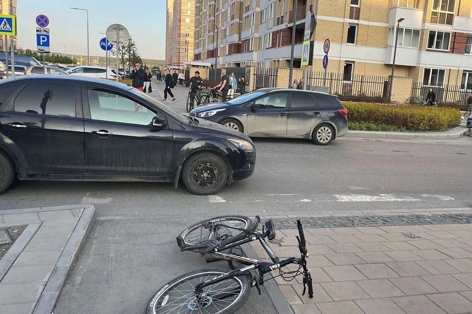 Авария произошла вечером 15 мая. Фото: ГИБДД Екатеринбурга