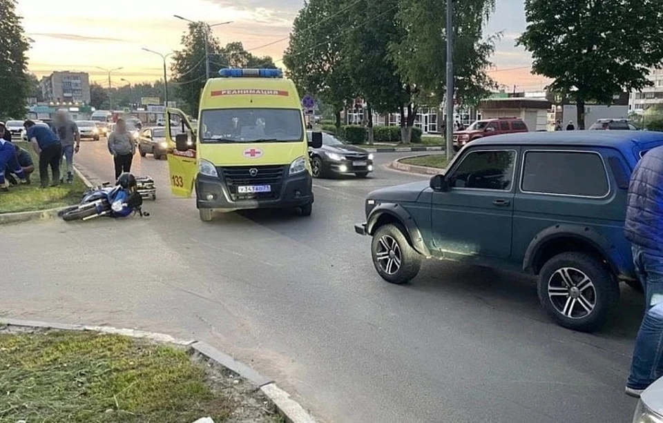 В ДТП на улице Керамиков в Щекино пострадал 24-летний мотоциклист