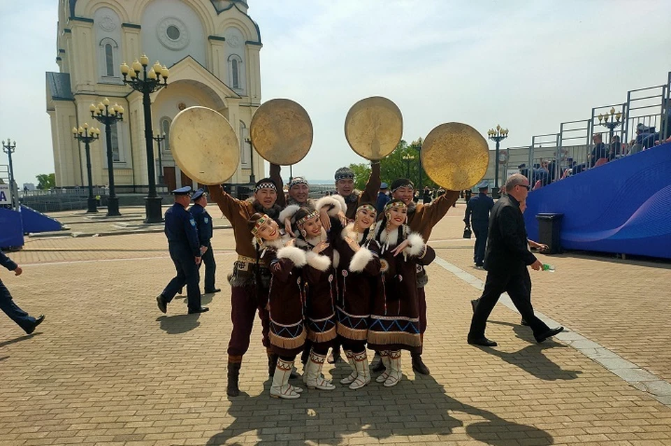 Жара не помешала оркестру и танцорам из Якутии выступить на высшем уровне