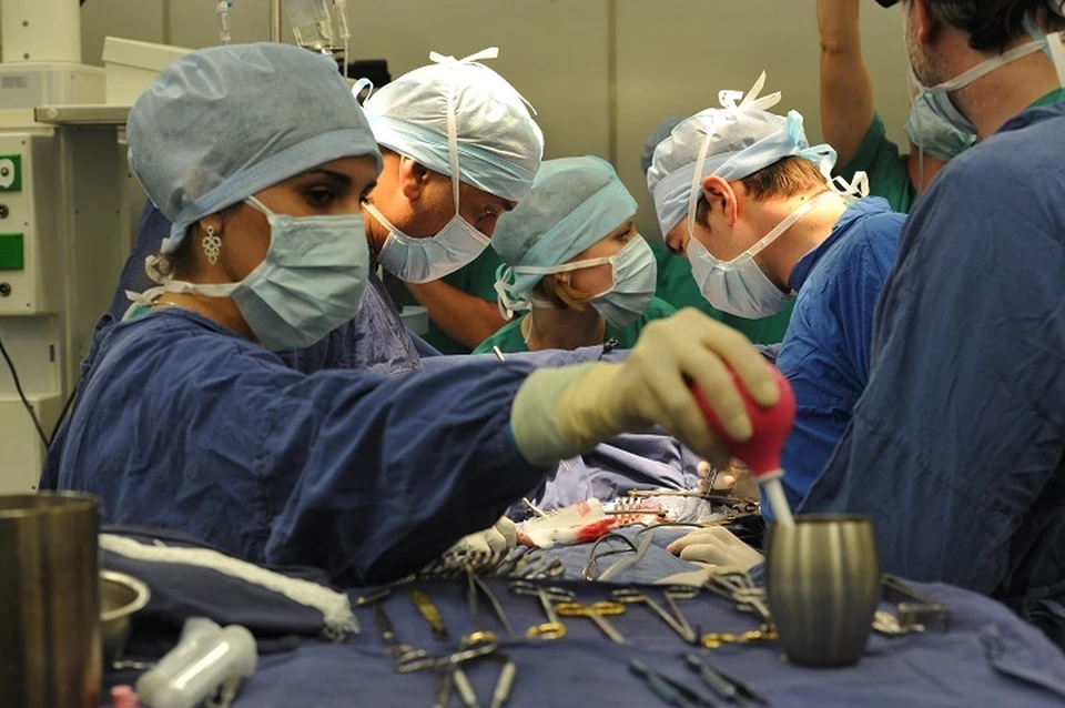 Хабаровские кардиохирурги впервые в России имплантировали аортальный клапан Myval