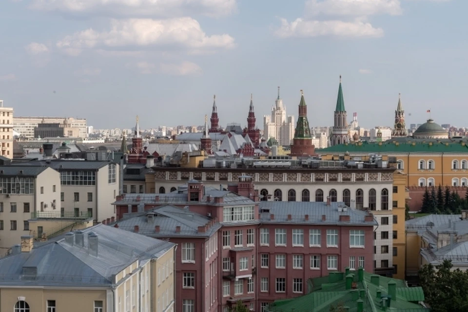 БПЛА упали на жилые дома в Москве