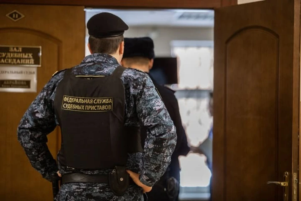 На допросе мужчина признал свою вину полностью.