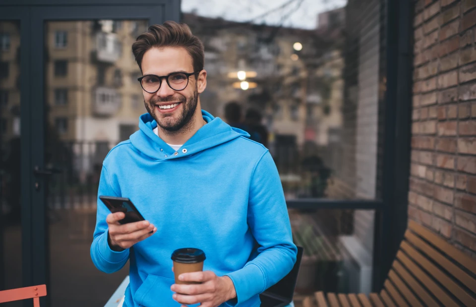 Tele2 запускает проект «Понедельники». Фото: Tele2/shutterstock.com.