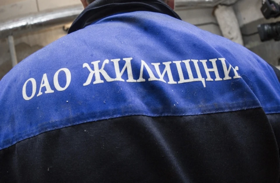 Смоленский «Жилищник» утратил лицензию на управление многоквартирными домами. Фото: пресс-служба администрации города.